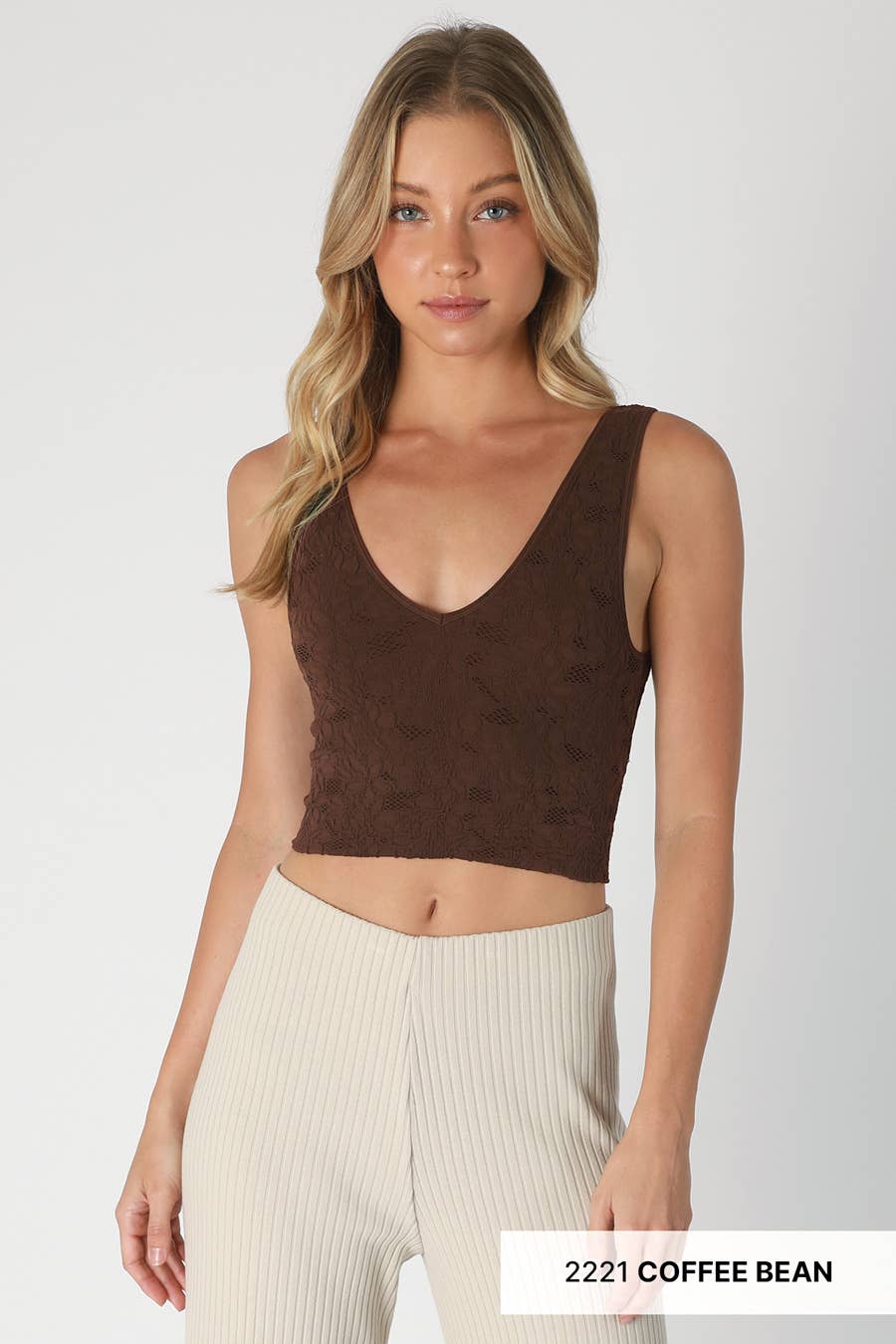 Delicate Lace V‑Neck Tank Top — Cropped, Feminine Staple