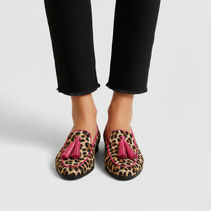 Xhyrene - Elegant loafers with support