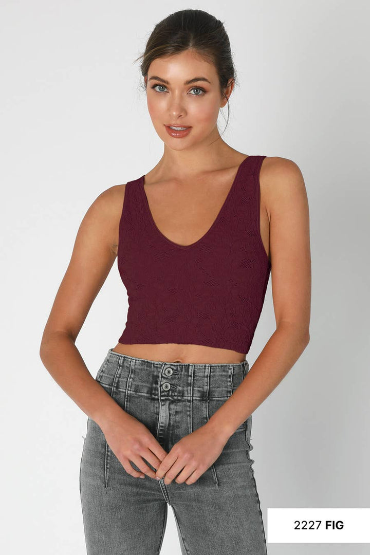 Delicate Lace V‑Neck Tank Top — Cropped, Feminine Staple
