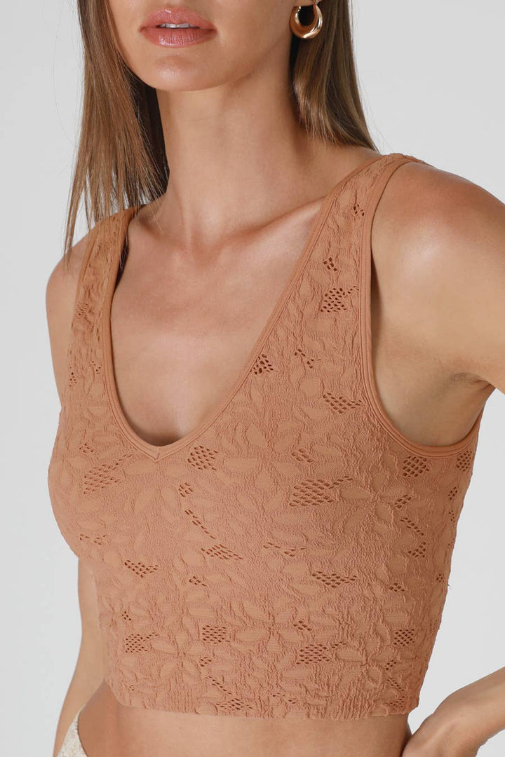 Delicate Lace V‑Neck Tank Top — Cropped, Feminine Staple