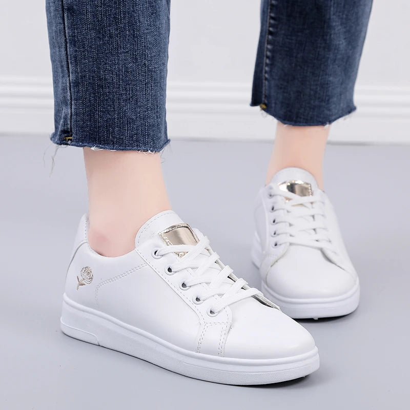 Camille™ | Orthopedic Floral Comfort Sneakers