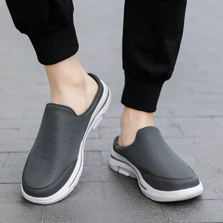 2024 Mannen Slippers Zomer Ademend Thuis Indoor Slippers Mannen Dikke Bodem Slides Mode Paar Wandelschoenen Chanclas Hombre