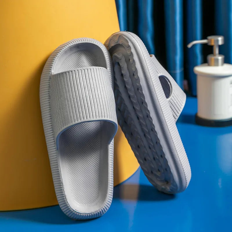 Slippers EVA Sandalen Slippers Eenvoudige Mannen Vrouwen Dragen Dikke Zolen Antislip Zomer Kwart Badkamer Douche Binnen Thuis Casual