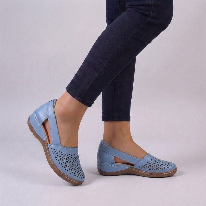 Women's Orthopedic Wide Fit Bunion Shoes Cutout Slip-On Shoes