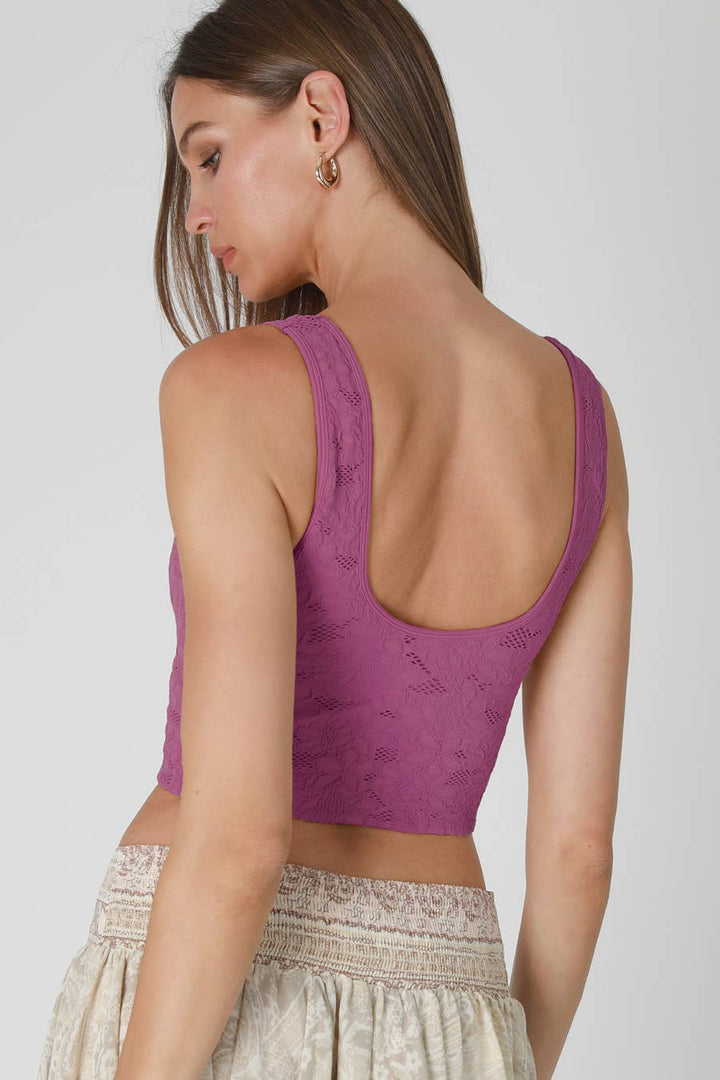 Delicate Lace V‑Neck Tank Top — Cropped, Feminine Staple