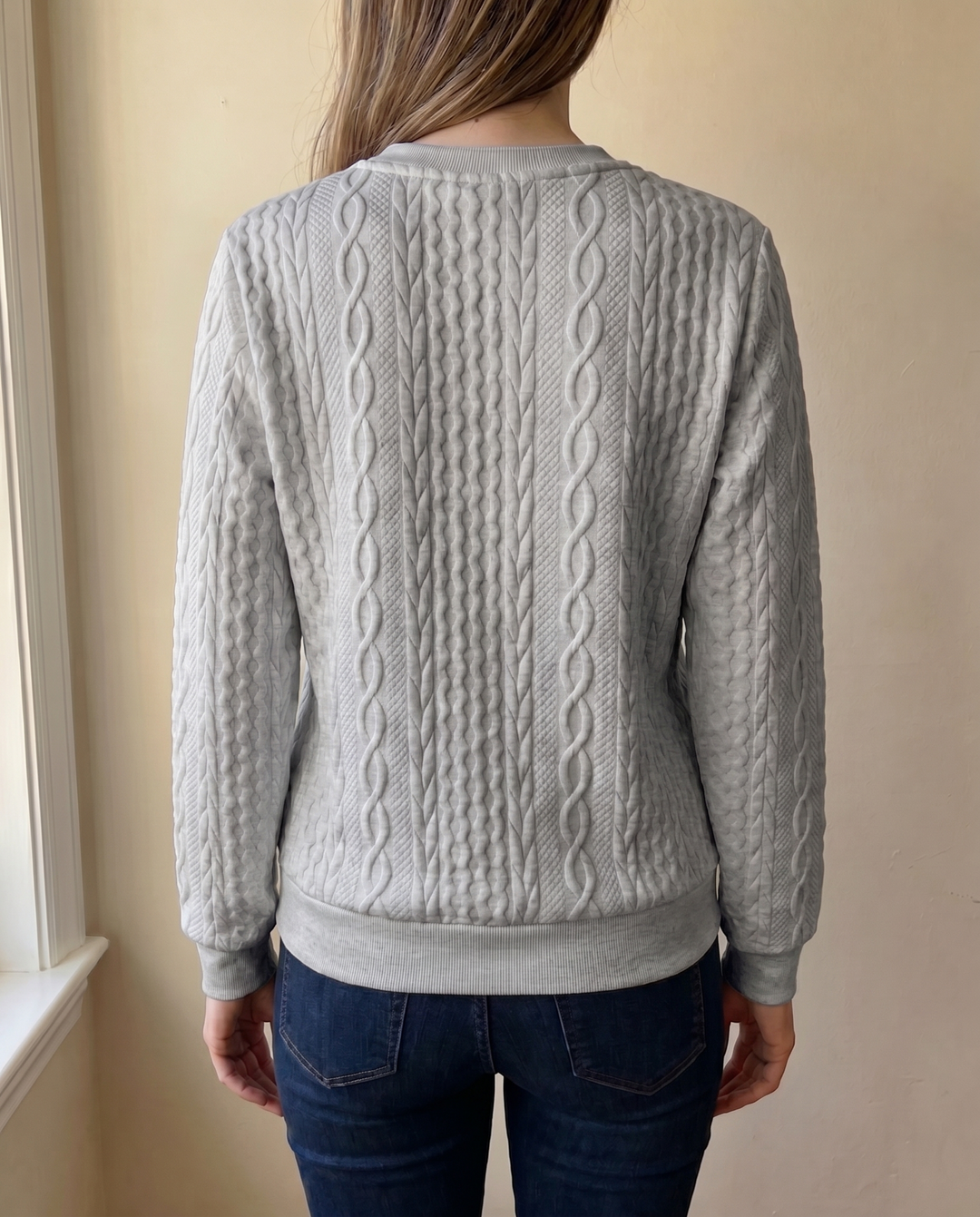 Textured Zipper Sweatshirt – Stylish & Comfy